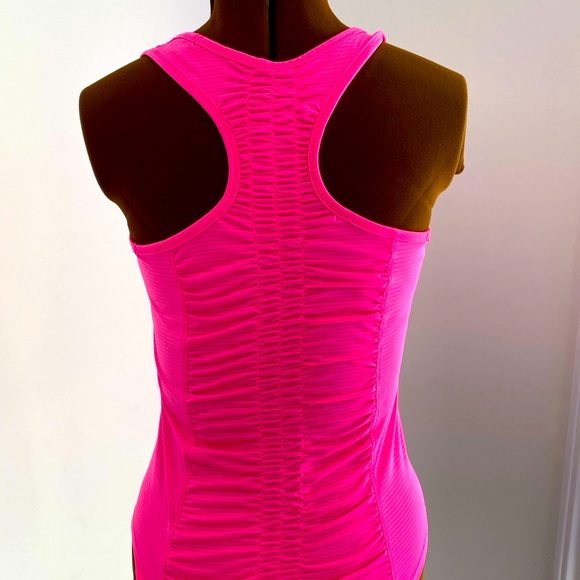 💞90 DEGREE 💞by reflex sleeveless pink sports shirt . Medium. - Picture 4 of 10